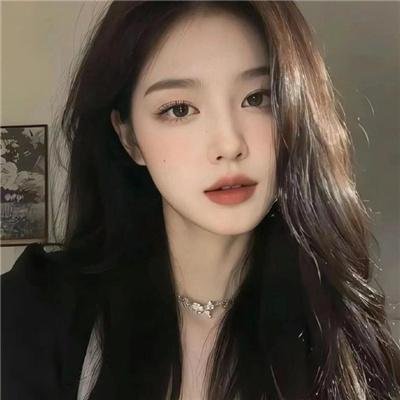 蒙娜丽莎与血月